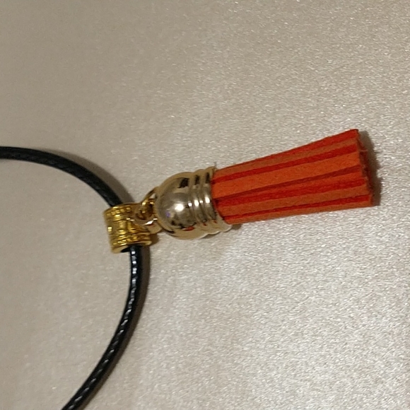 Salmon Color Tassel Set! - Picture 7 of 8